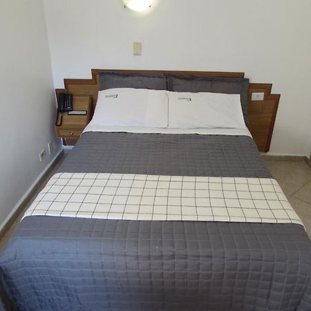 Hotel Paramount- Proximo A 25 De Marco Bras Bom Retiro E Expo Center Norte "Garanta Ja Sua Reserva" Сан-Паулу Екстер'єр фото